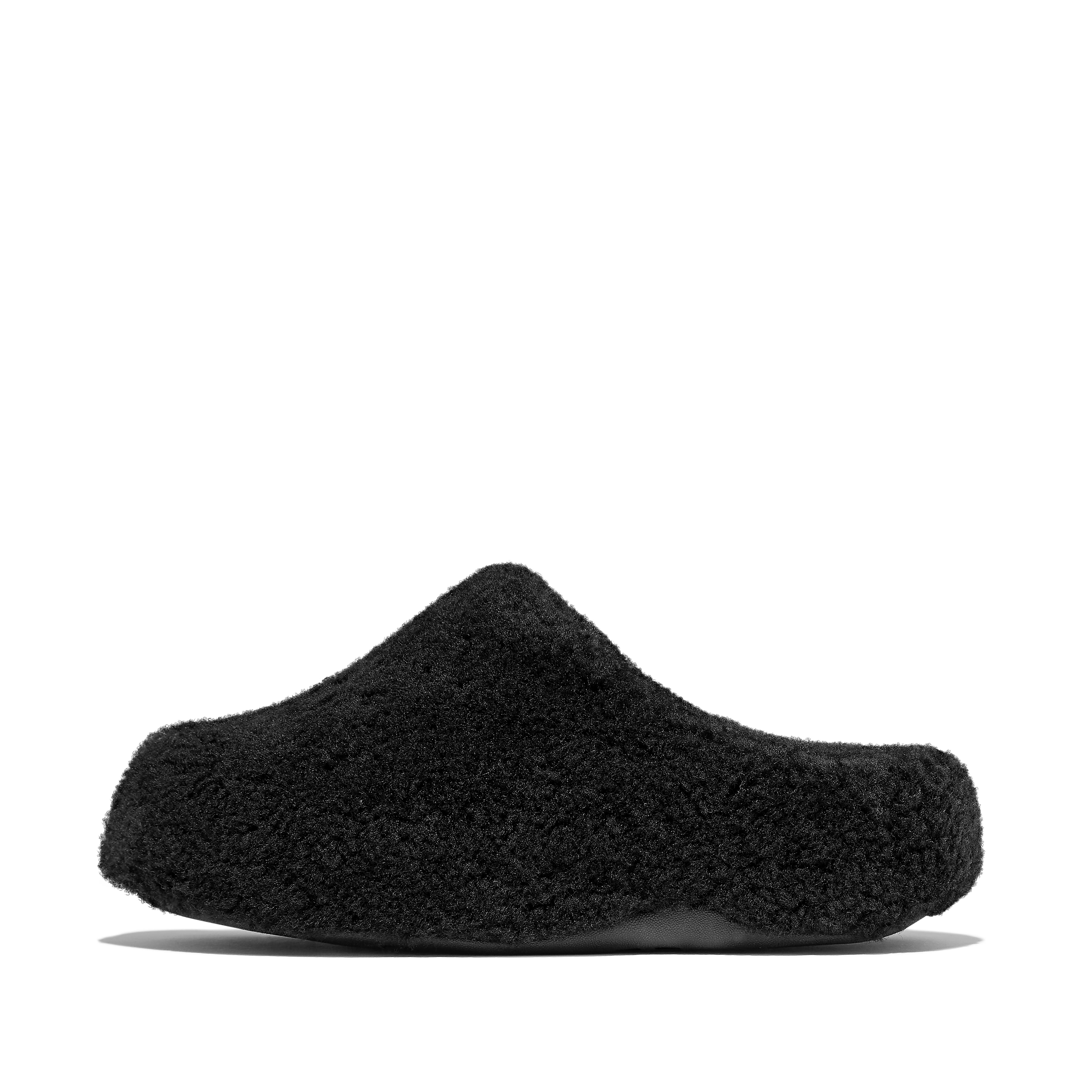 FitFlop SHUV Curly-Shearling Clogs - All Black