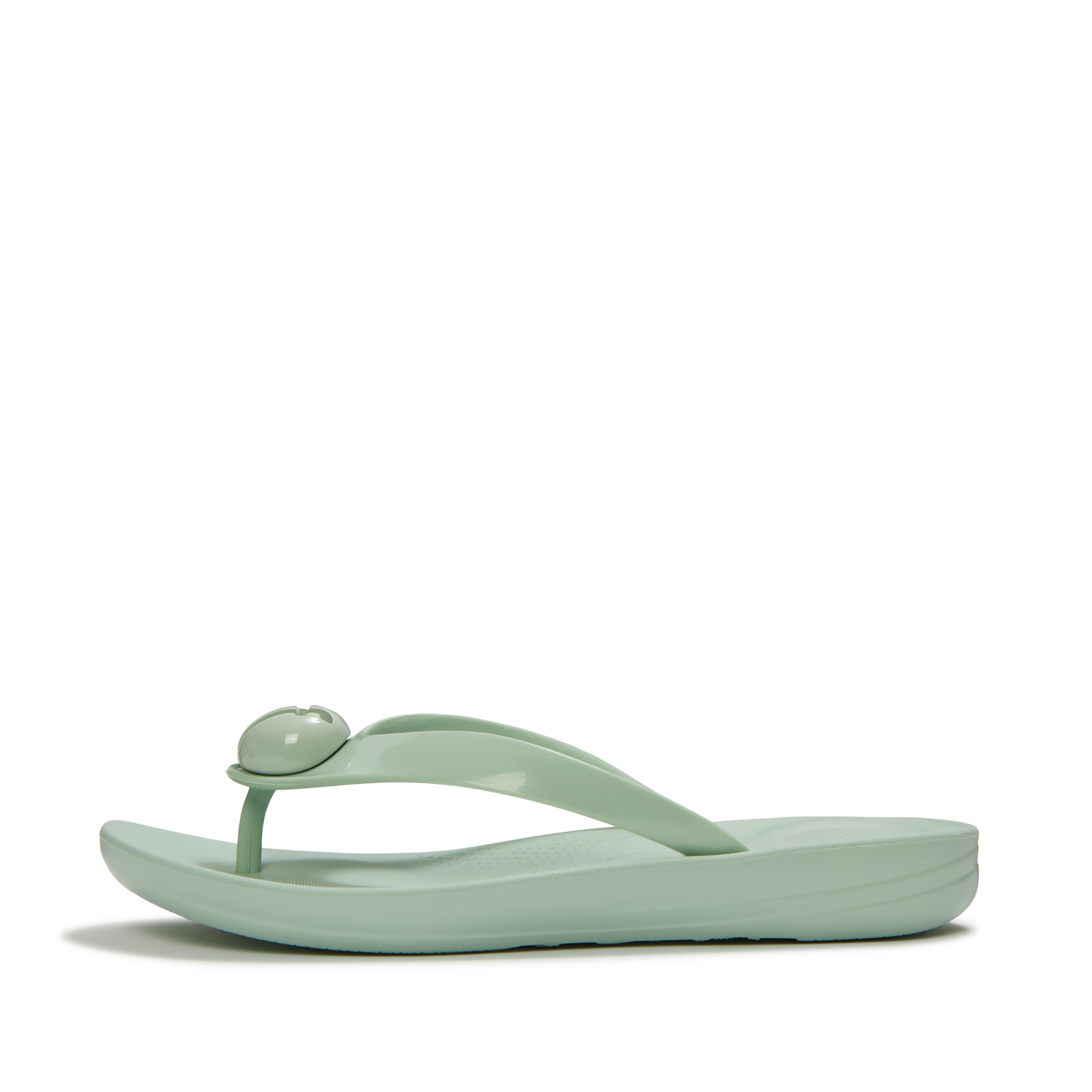 FitFlop IQUSHION Glossy-Button Flip-Flops - Mint Green